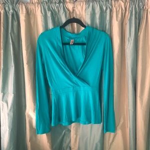 Lucy brand Blue Cotton/Polyester blend blouse